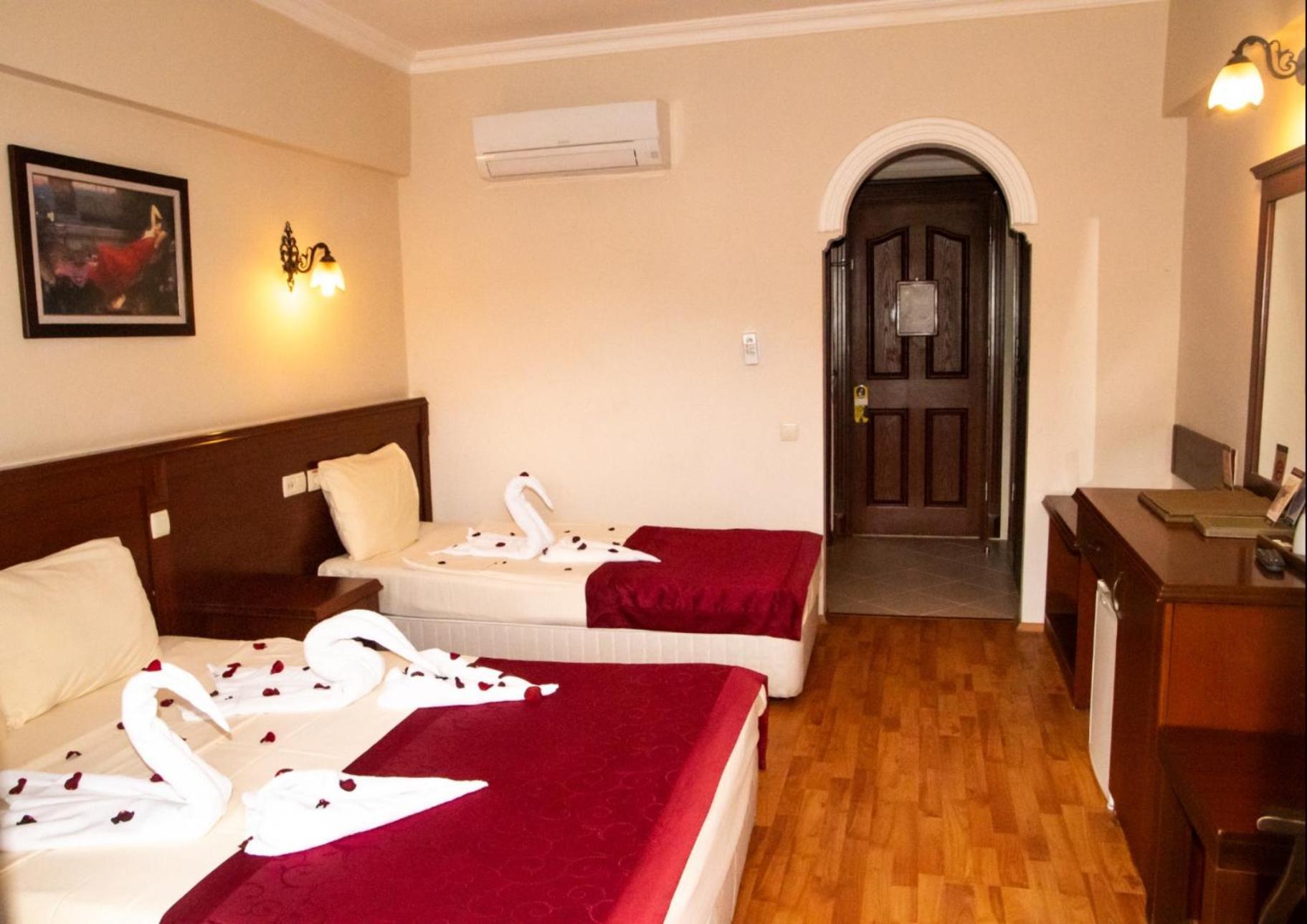 Astoria Park Hotel & Spa All Inclusive Анталія Екстер'єр фото